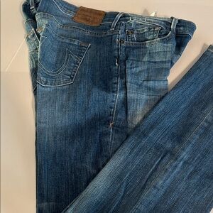 True Religion Men's Classic Blue straight leg Jeans